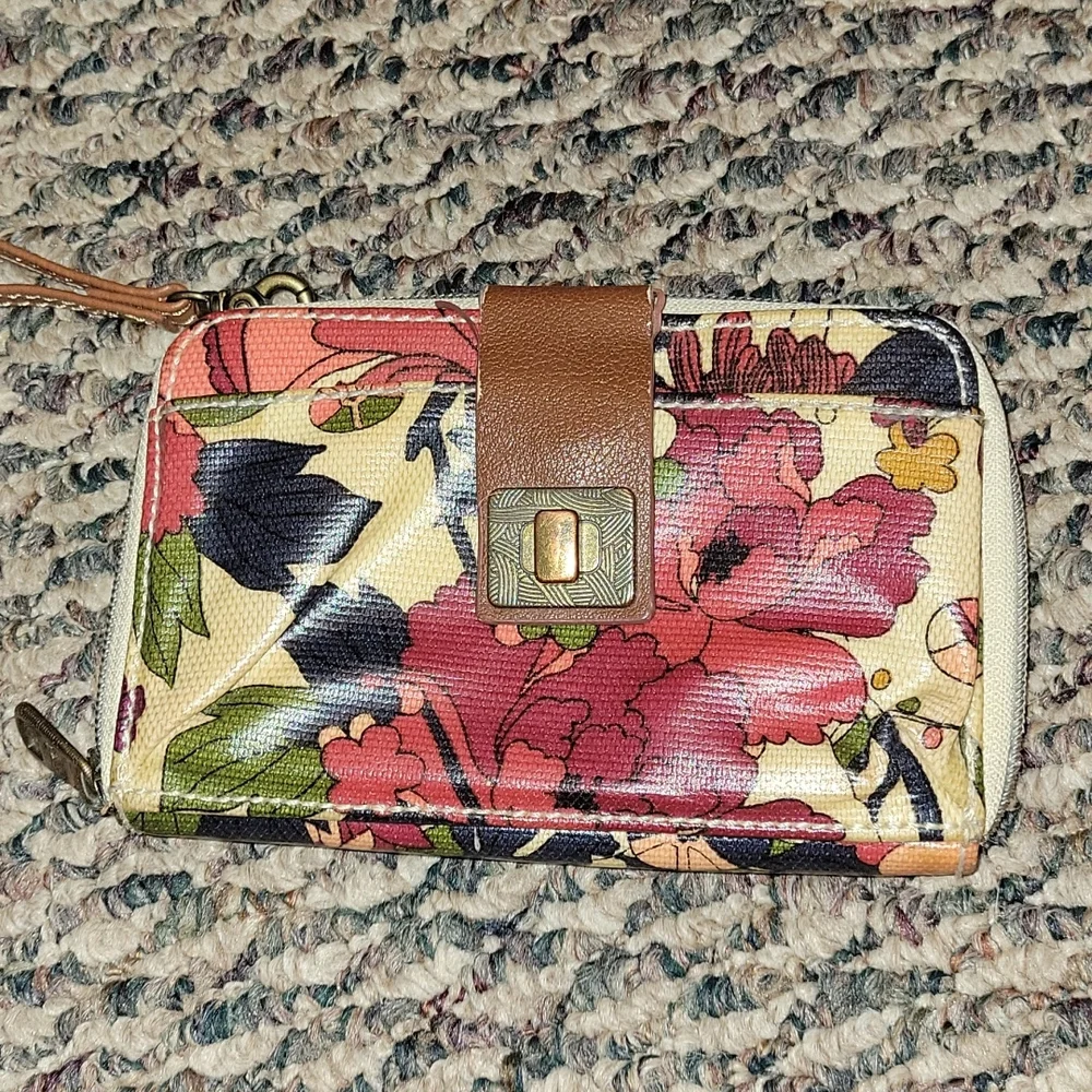 Sakroots colorful wallet wristlet